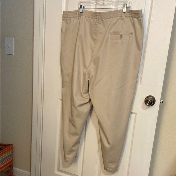 Women’s Tan Pants - Picture 6 of 6